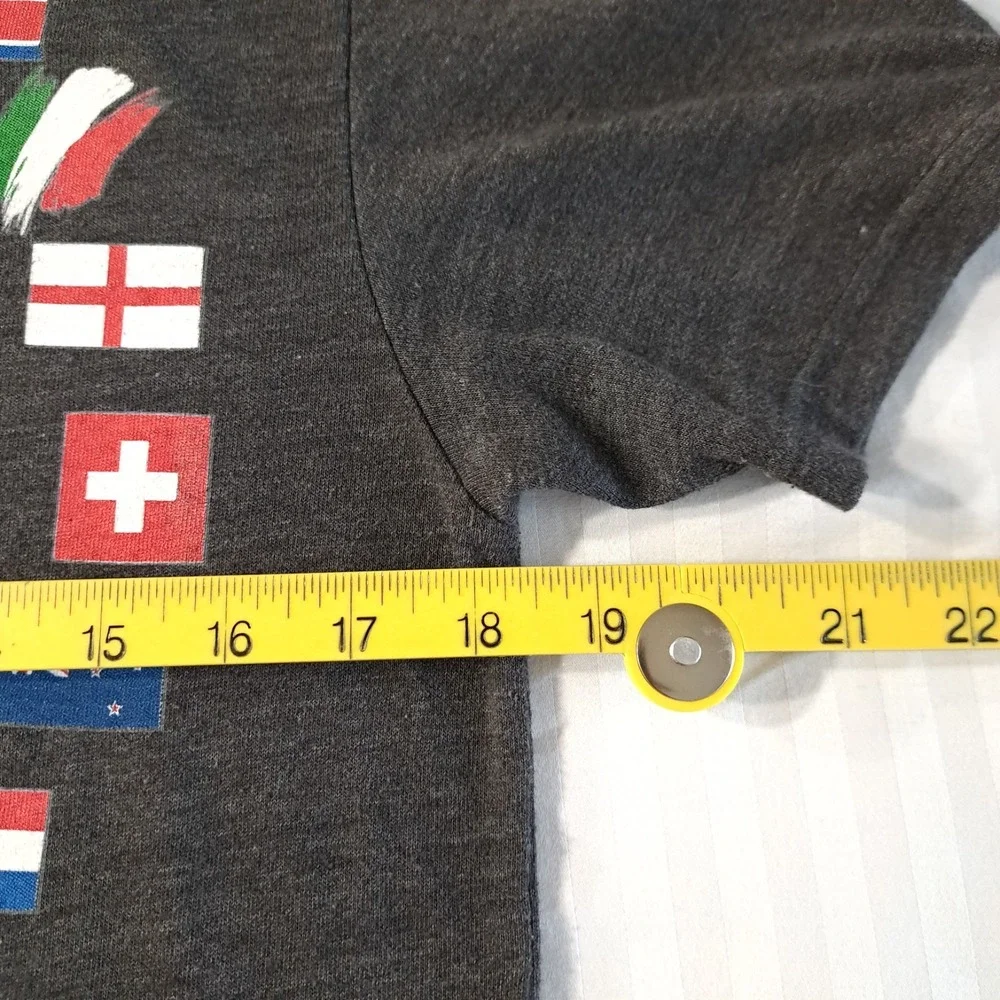 Adidas Men's South Africa 2010 FIFA World Cup T-Shirt Gray Football Flags Size M